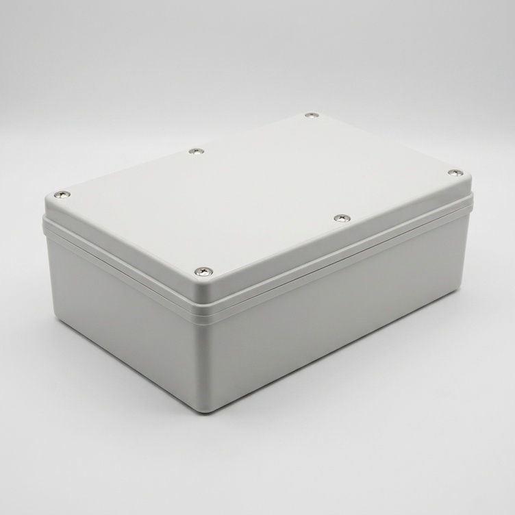 11-31 Plastic Enclosure